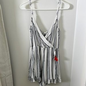 Womens Tart romper, size XS